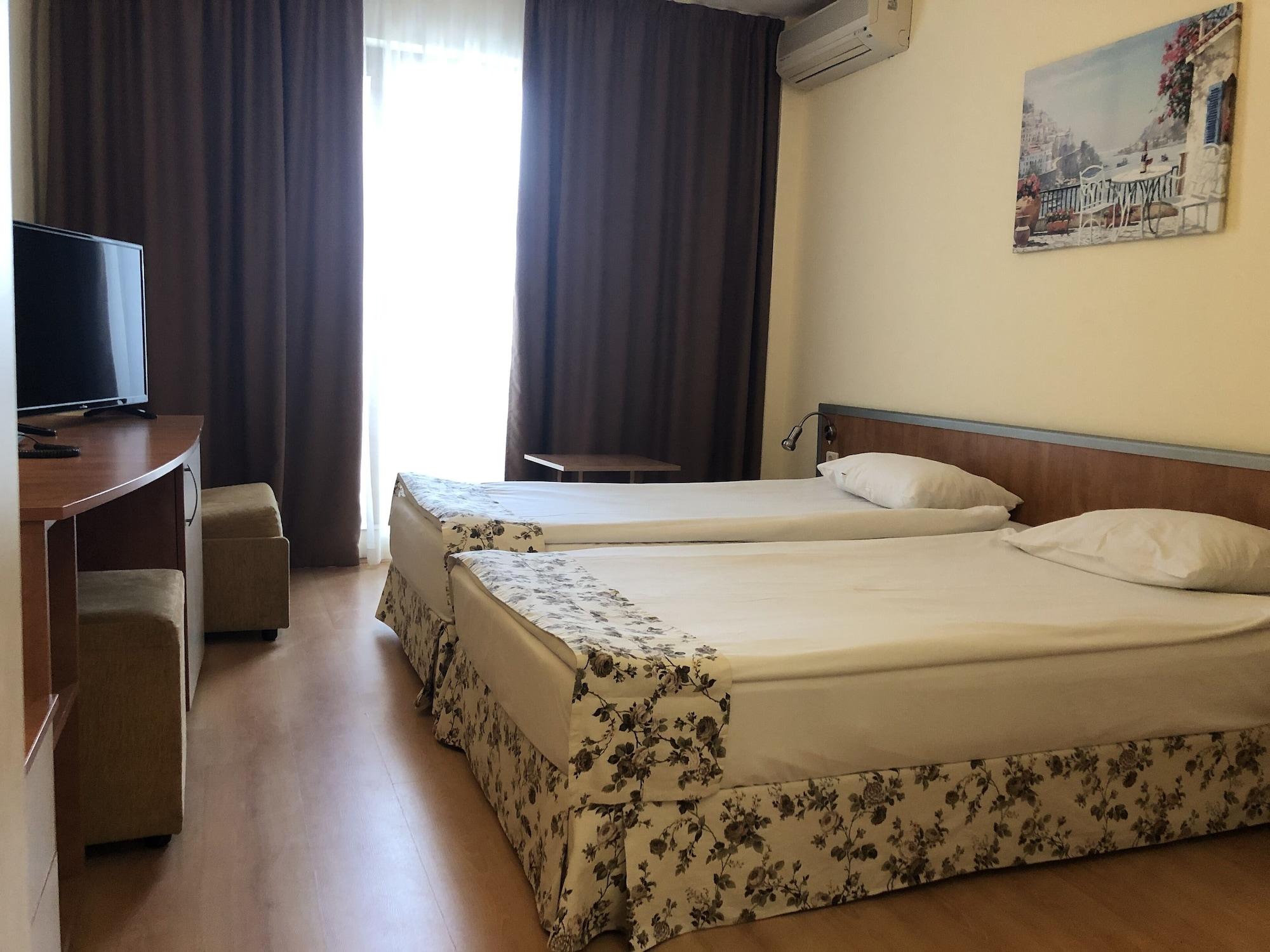 Hotel Atol Sunny Beach Esterno foto