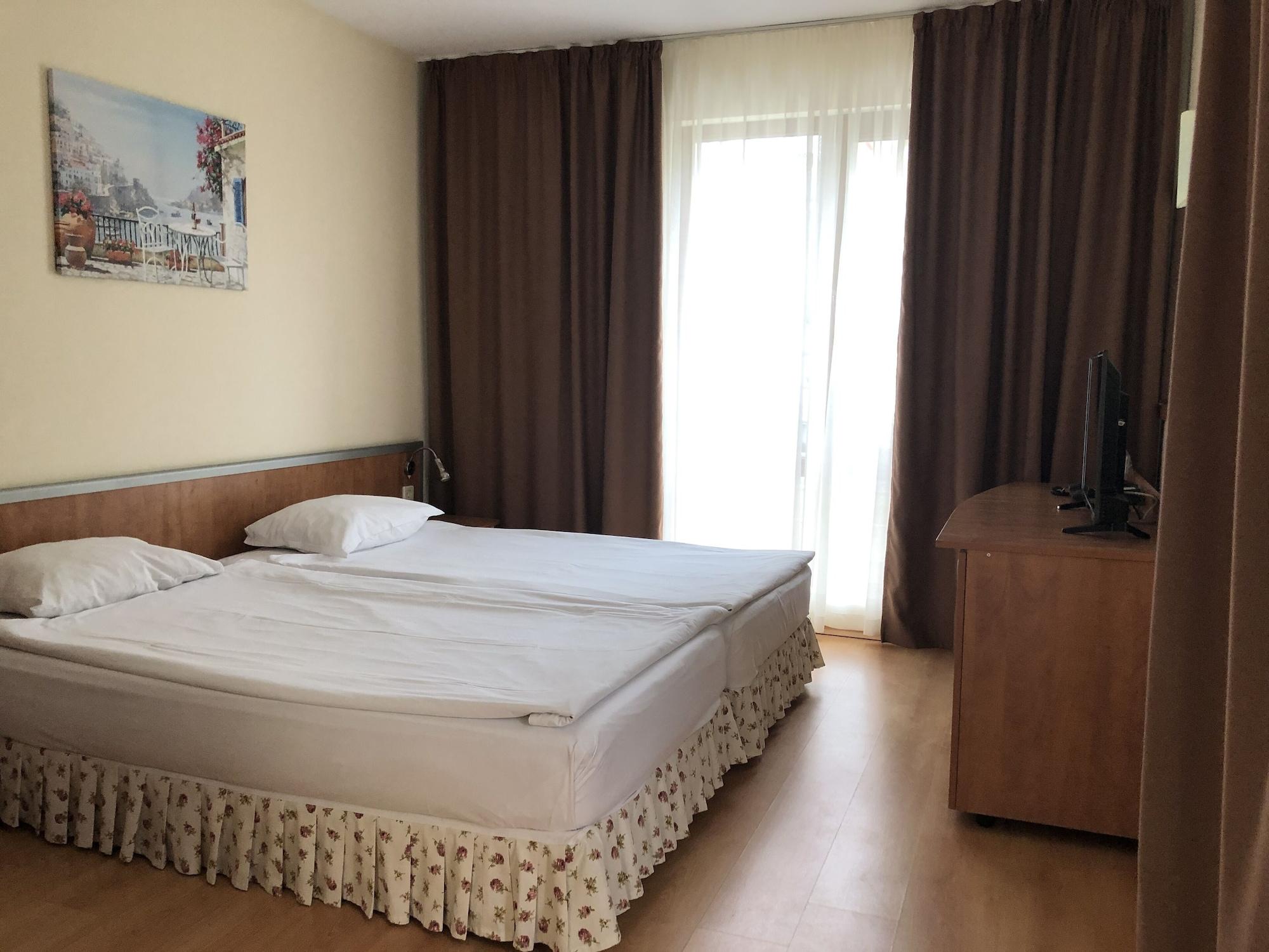Hotel Atol Sunny Beach Esterno foto